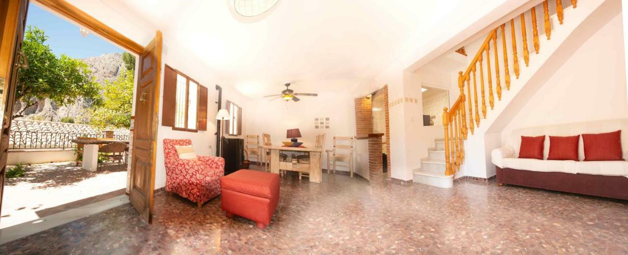 Casa El Chorro Con Magnificas Vistas Apartment Luaran gambar